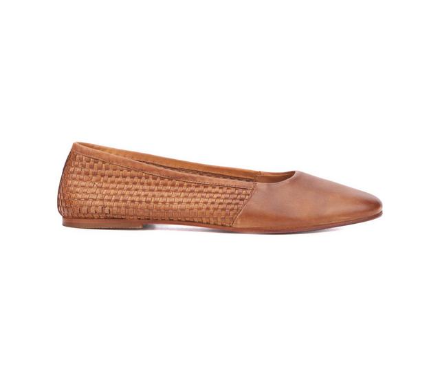 Women's Vintage Foundry Co Wilma Flats in Cognac color