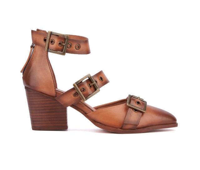 Women's Vintage Foundry Co Kaydence Pumps in Tan color