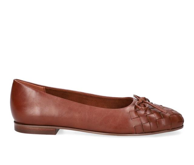 Women's Bella Vita Francie Flats in Dark Tan color