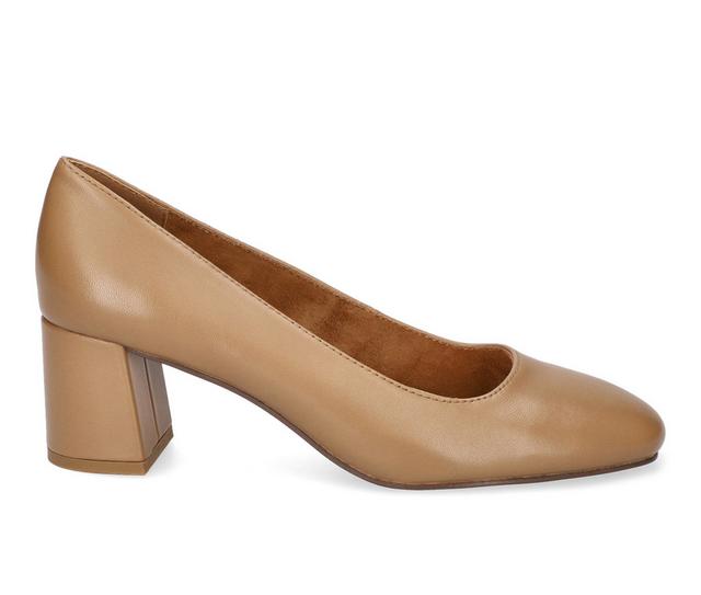 Women's Bella Vita Jillian Pumps in SADDLE LEATHER color