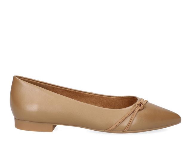 Women's Bella Vita Rhea Flats in Saddle Leather color