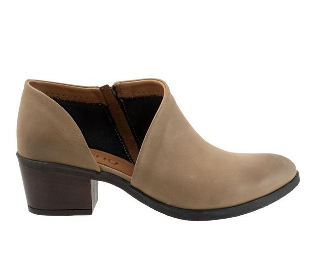 Women's Bueno Caitlin Booties in Moss color