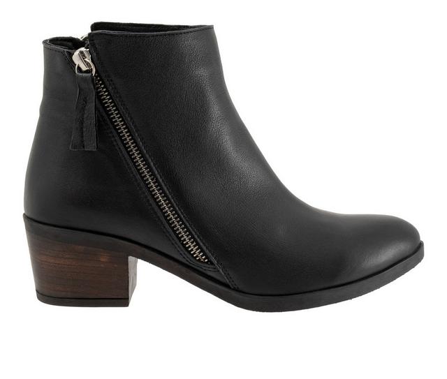 Women's Bueno Camila Booties in Black color