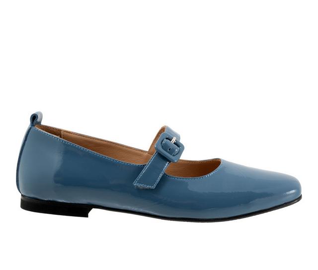 Women's Bueno Eliana Flats in Denim Patent color
