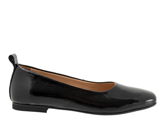 Women's Bueno Elizabeth Flats in Black Patent color