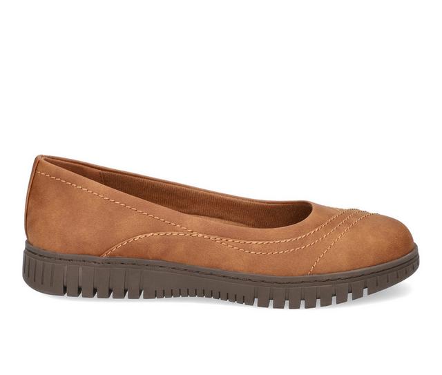 Women's Easy Street Cosma in Tan color