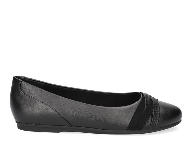 Women's Easy Street Kylie Flats in Black color