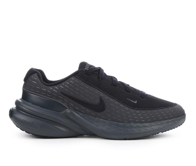 Men's Nike Uplift SC Sneakers in Black/Black 001 color