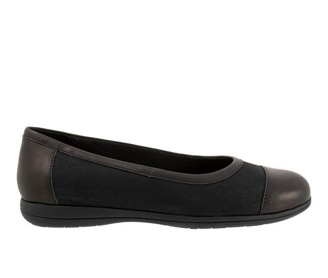 Women's Trotters Delmara Flats in Black Nubuck color