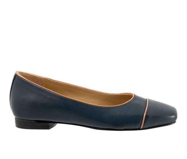 Women's Trotters Harbor Flats in Navy Tan color