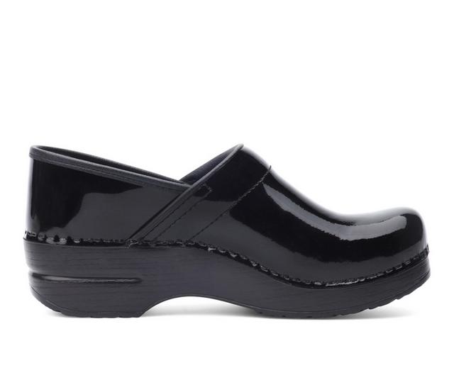 Dansko PROFESSIONAL PATENT Clogs in Black color