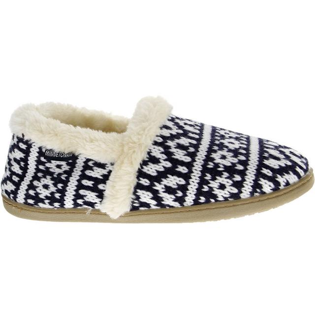 Minnetonka Dina Slipper Wm Nvy Slippers in Navy color