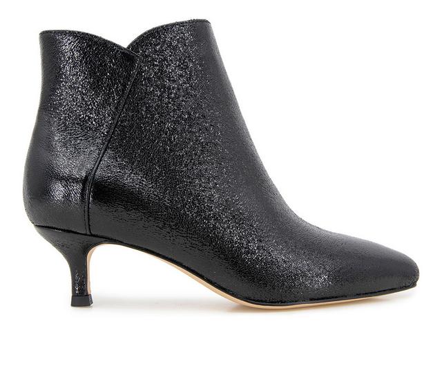 Women's XOXO Kyrie Booties in Black color