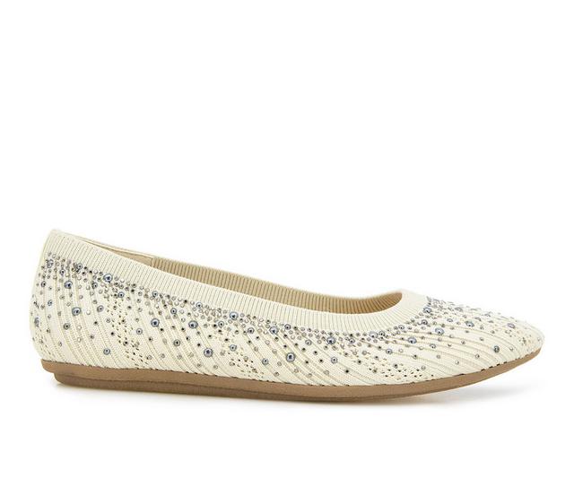 Women's XOXO Laine Flats in Off White color