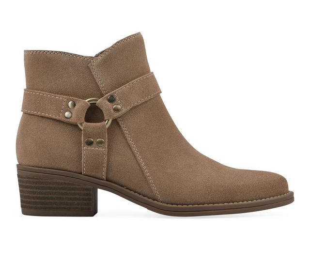 Women's White Mountain Altossa Western Booties in Beachwood color