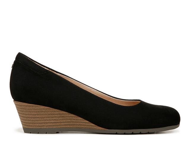 Women's Dr. Scholls Be Flex Wedge Pumps in Black color