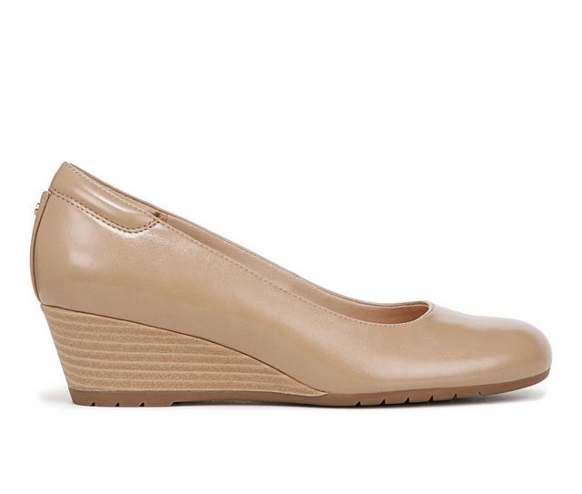 Women's Dr. Scholls Be Flex Wedge Pumps in Toasted Taupe color