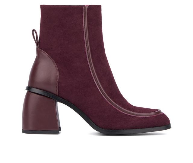 Women's Torgeis Rashida Booties in Burgundy color