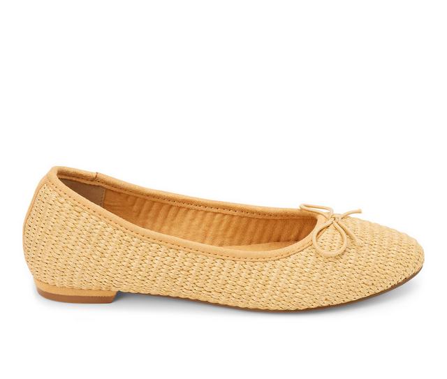 Women's Beach by Matisse Donna Flats in Natural color