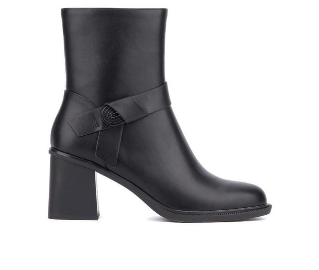 Women's Torgeis Melinda Booties in Black color