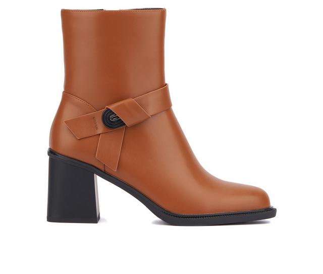 Women's Torgeis Melinda Booties in Camel color