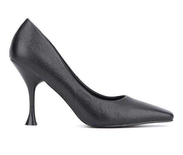 Women's Torgeis Kamana Pumps in Black color