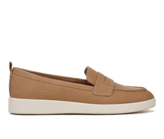 Women's Naturalizer Ingrid Loafers in Oat color