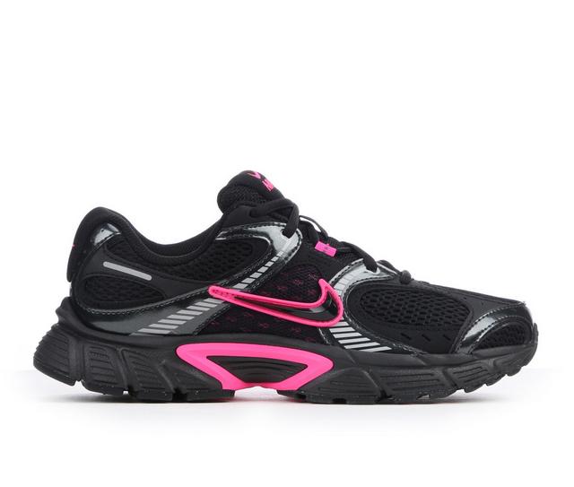 Women's Nike V5 Runner Sneakers in Back/Grey/Pink color