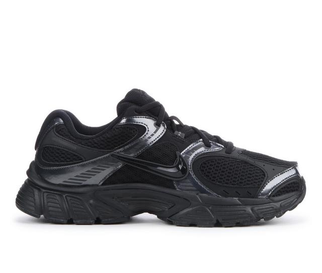 Men's Nike V5 Runner Sneakers in Black/Black color