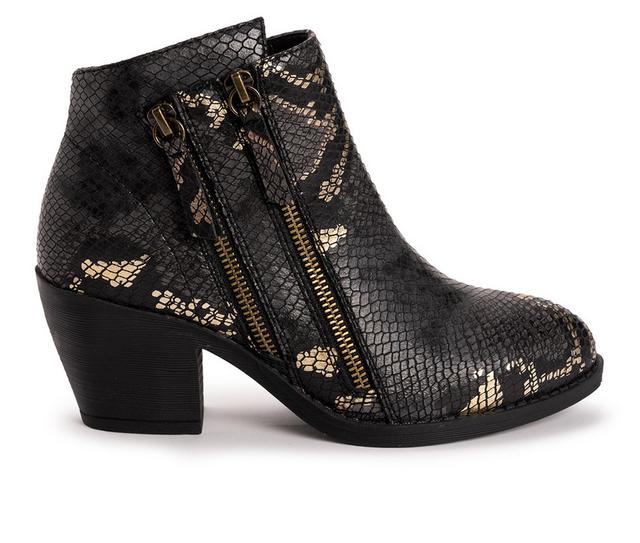 MUK LUKS Yellowstone Yardley Booties in Black Snake color