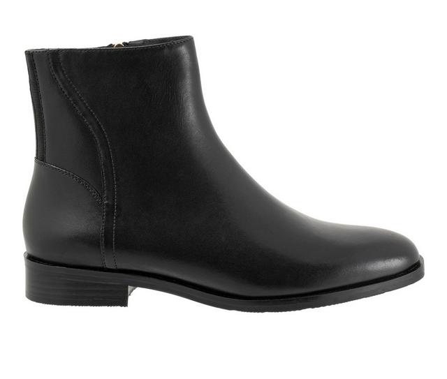 Women's Trotters Ava Booties in Black color