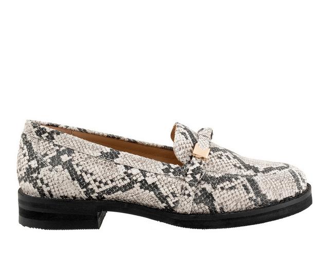 Women's Trotters Femi Loafers in Blk/white snake color