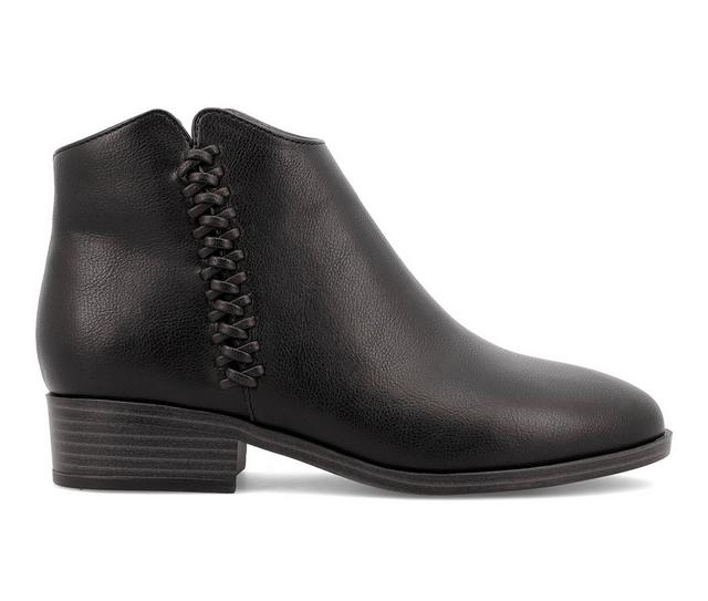 Mia Amore Lakelyn Booties in Black color