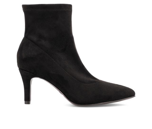 Mia Amore Zhen Booties in Black color