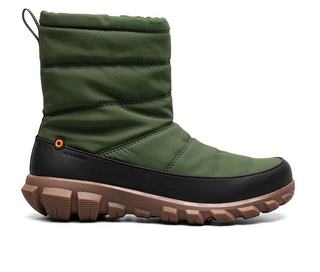 Bogs Footwear Cedar Quilt Winter Boots in Kombu Green color