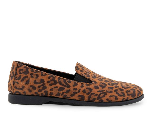 Women's Aerosoles Nuit Flats in Leopard color