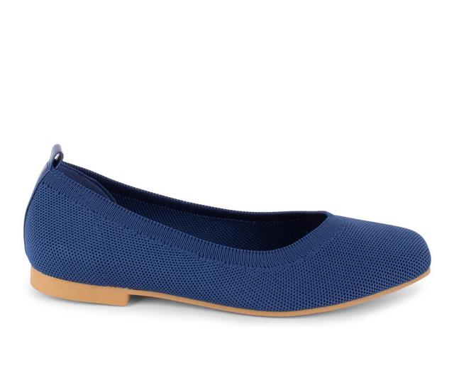 Women's Tahari Barcelona Flats in Navy color