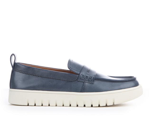 Women's White Mountain Nonna Loafers in Navy color