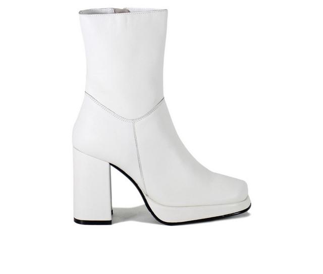 Women's DIBA TRUE Mont Pelier Booties in White color