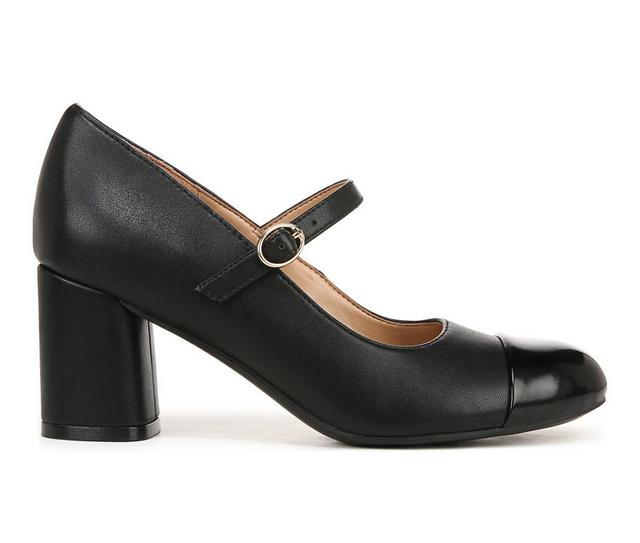 Women's Naturlizer Lovable Pumps in Black color