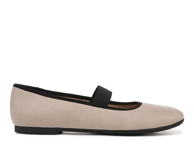 Women's Soul Naturalizer Brilliant Flats in Tan color
