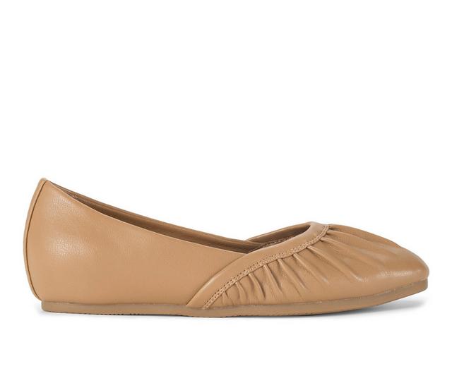 Women's Baretraps Charlie flat Flats in Cognac color