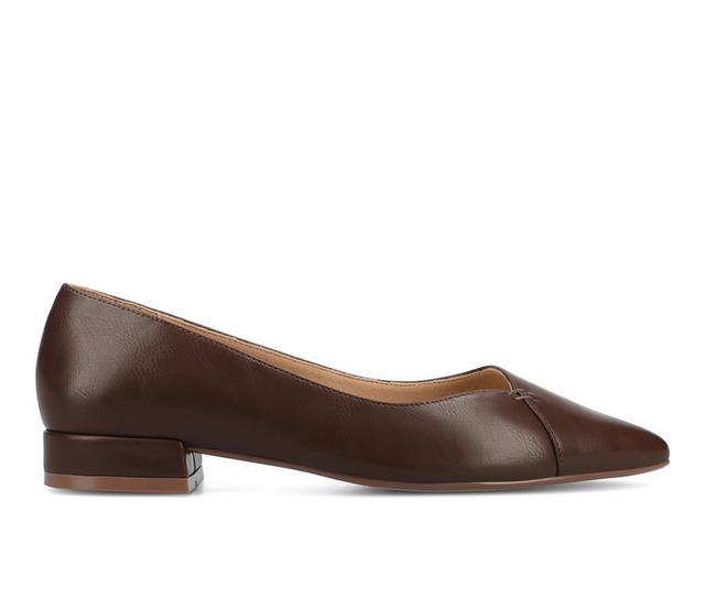 Women's Journee Collection Carmin Flats in Chocolate color
