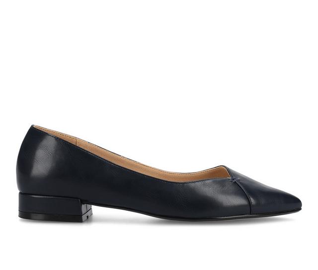 Women's Journee Collection Carmin Flats in Navy color