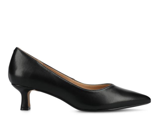 Women's Journee Collection Pammie Pumps in Black color