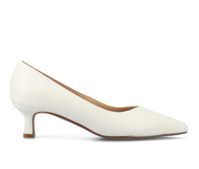 Women's Journee Collection Pammie Pumps in White color