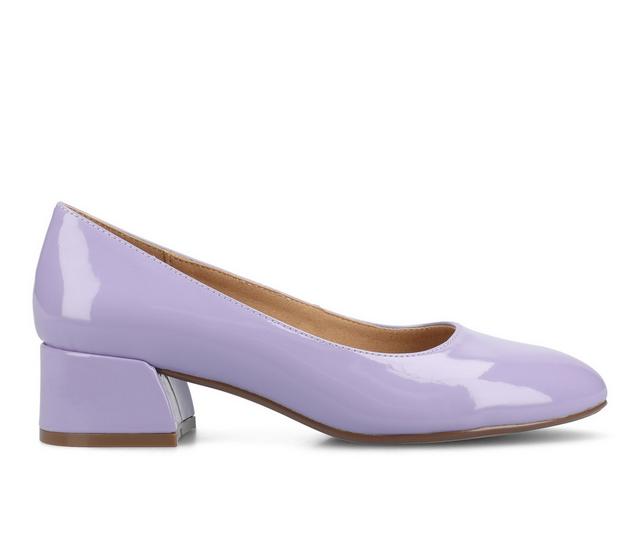 Women's Journee Collection SaarII Pumps in Patent/Lilac color