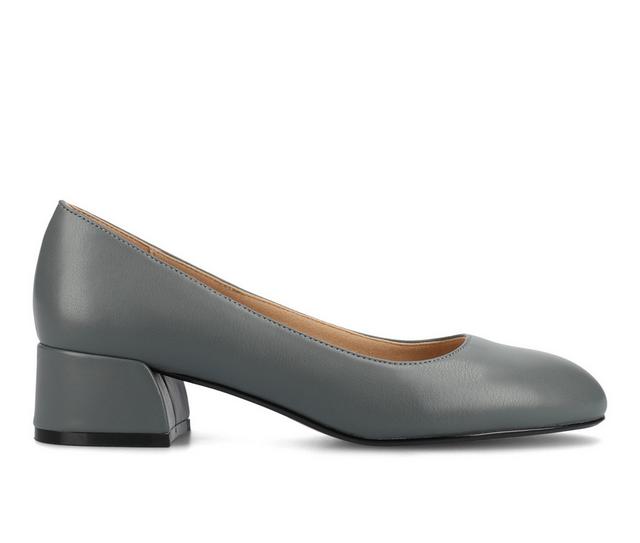 Women's Journee Collection SaarII Pumps in Slate color