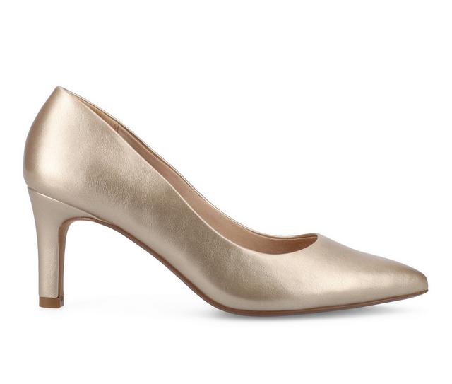 Women's Journee Collection Scylee Pumps in Champagne color