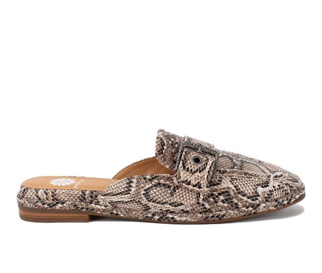 Women's Yellow Box Jardeen Loafers in Snake color